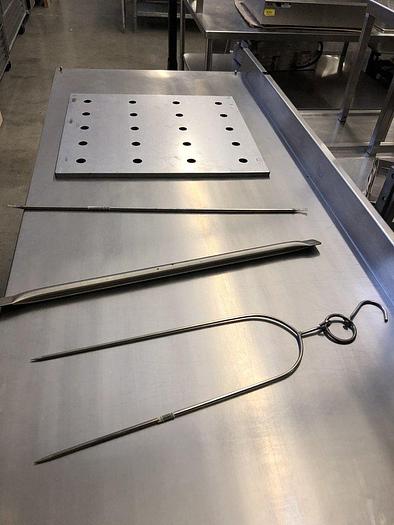 Used BBQ TOWN OVEN - GAS