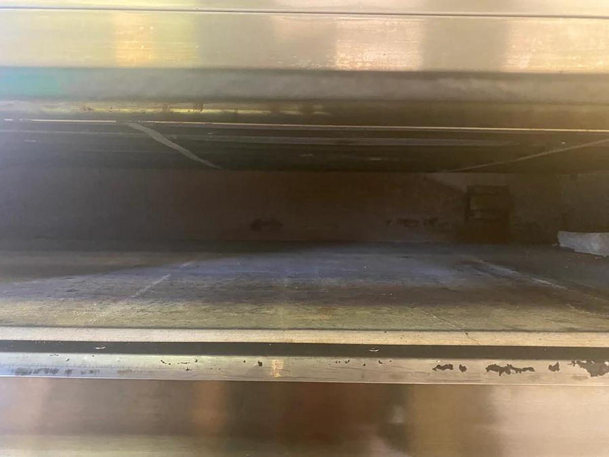 Used Cinelli-Esperia Electric Pizza Oven