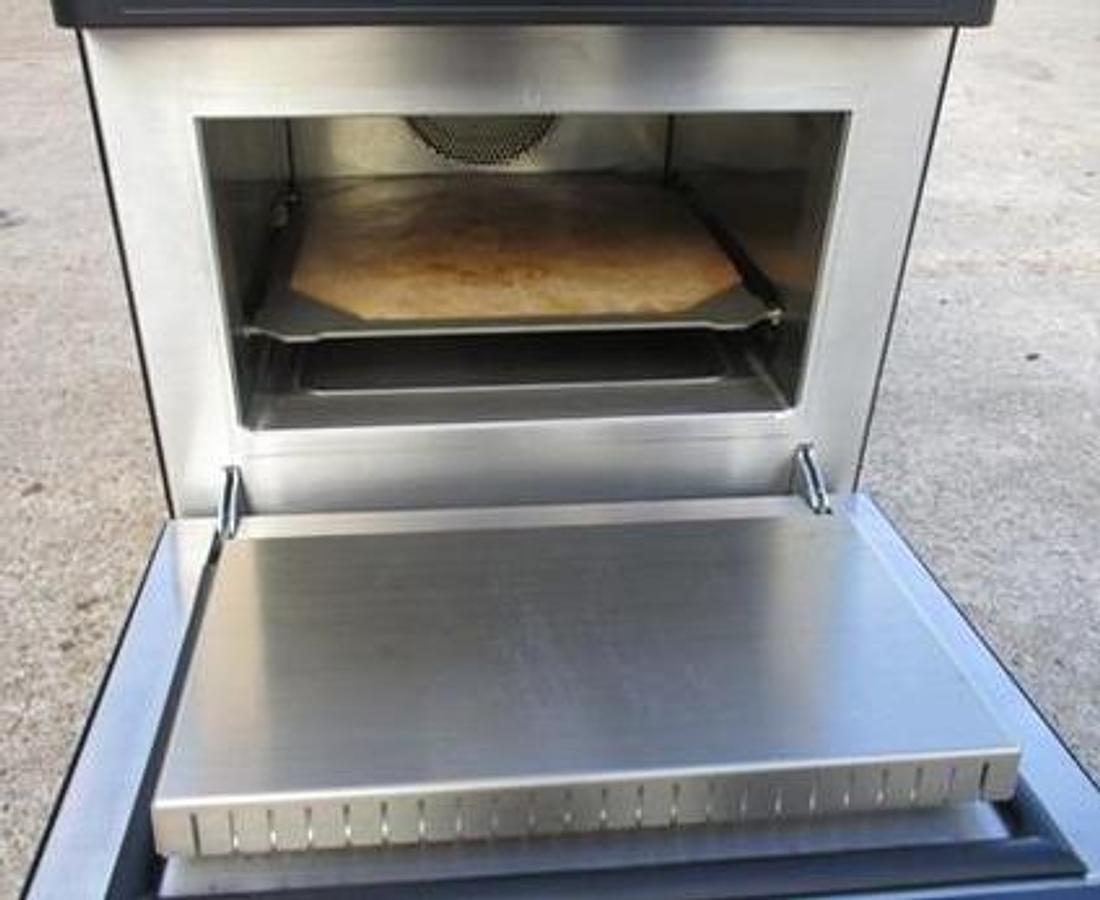 Used MERRY CHEF COMMERCIAL OVEN OR TOASTER - FAST BAKER EKION e1s - NEAR NEW
