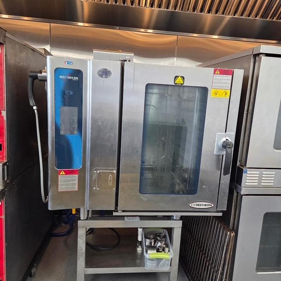 Used Alto Shaam Gas Combi Oven