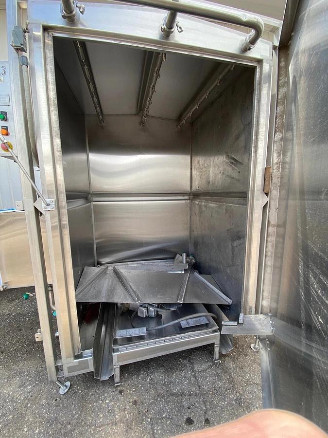 Used Powerdrench Cabinet Model: 2000 Trolley drench system