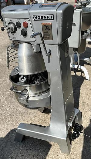 Refurbished Hobart 30qt Dough mixer D300T bowl guard