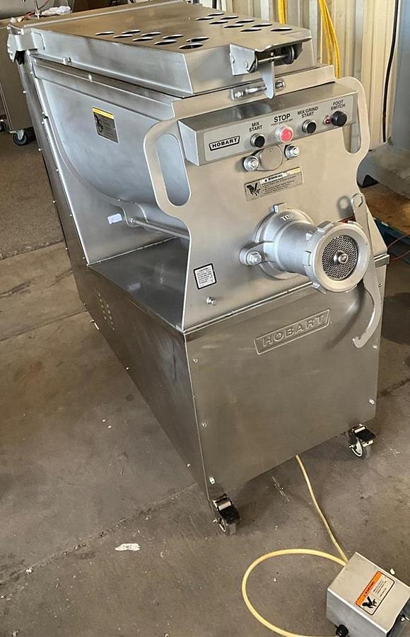 Used Hobart MG2032 200# meat mixer grinder
