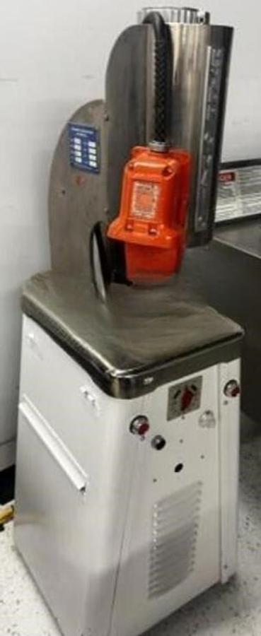 Used Hydro-Matic Pie Press w/ Foot Pedal - H201DL