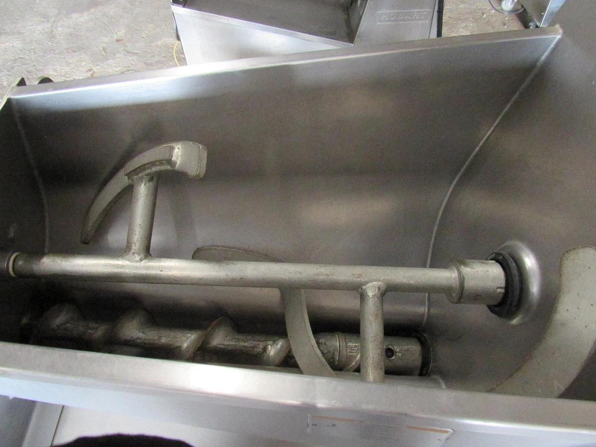 Used Hobart MG1532 Mixer Grinder 208V 3 Phase Good Condition with Foot Pedal