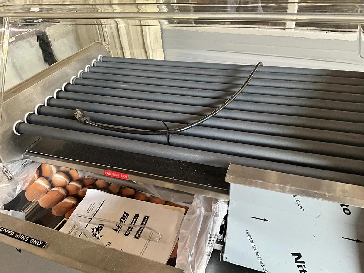 Used APW Wyott 8A-50SCBDE Hot dog Grill roller Built-in bun Storage Sneeze Guard - BRAND NEW CLEARANCE ITEM
