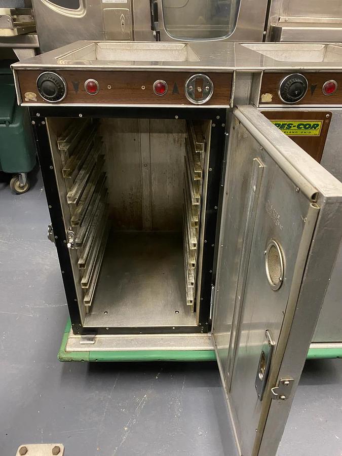 Used Cres-Cor 2 Tray Warming Table and Holding Cabinet