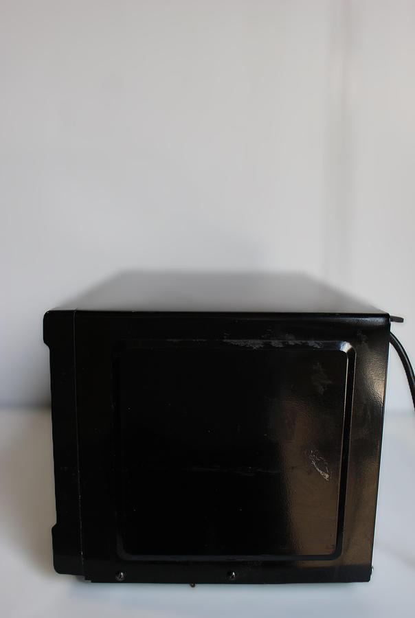 Used RCA 0.7 cu.ft. Microwave - Black - RMW733B