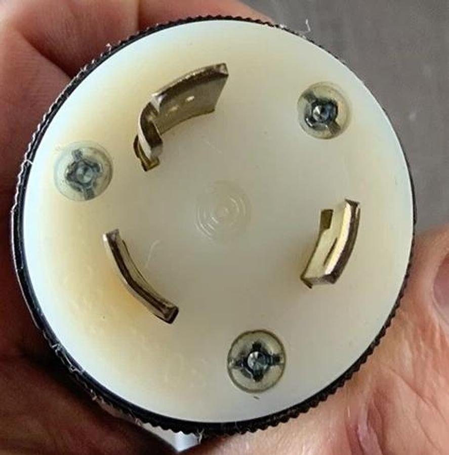 Used Cleveland KET-3-T 3 Gal Steam Soup Fudge Tilt Kettle 2/3 Jacketed 200volts 1ph