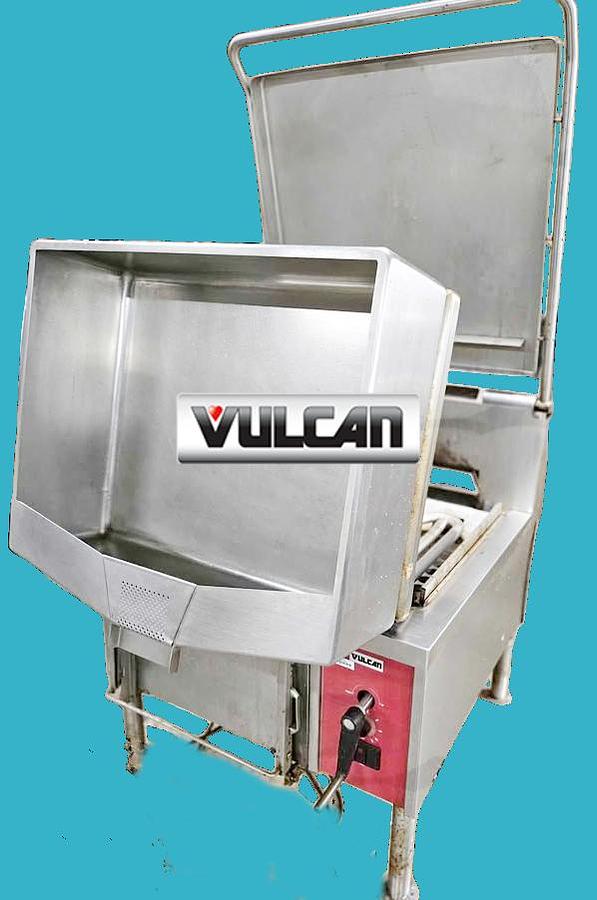 Used Vulcan Natural Gas - VG30 Tilting Braising Pan
