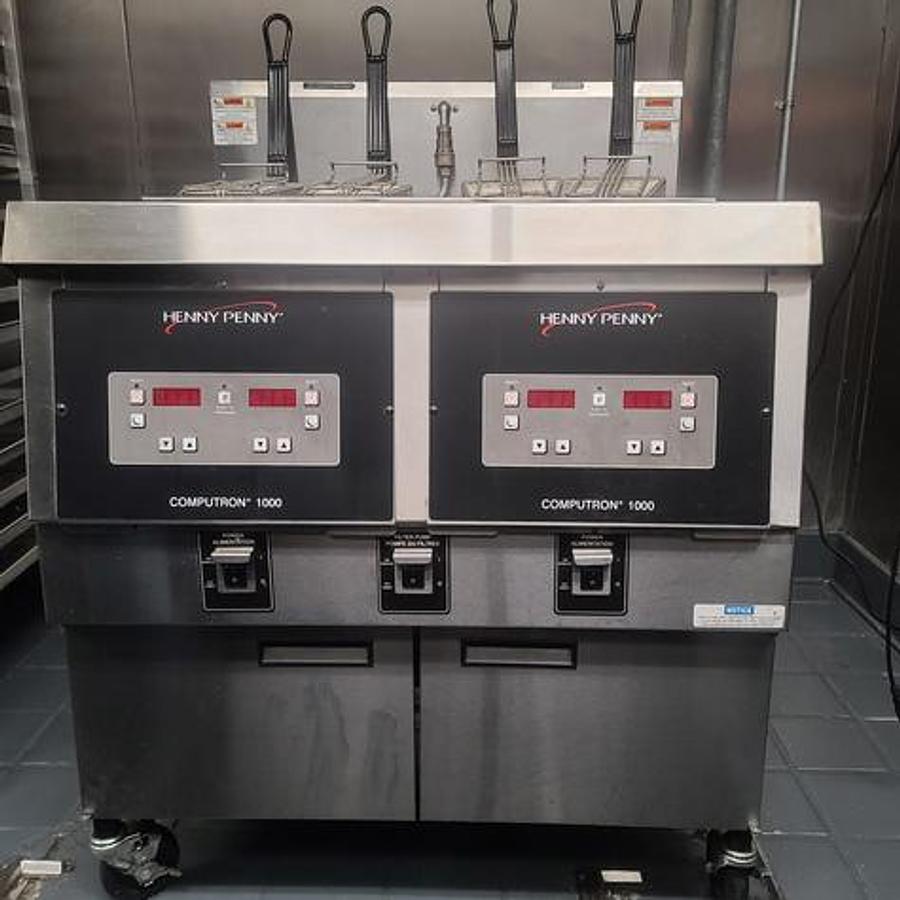 Used HENNY PENNY OFG 322-2 Well Gas Open Fryer - 6 MONTHS OLD