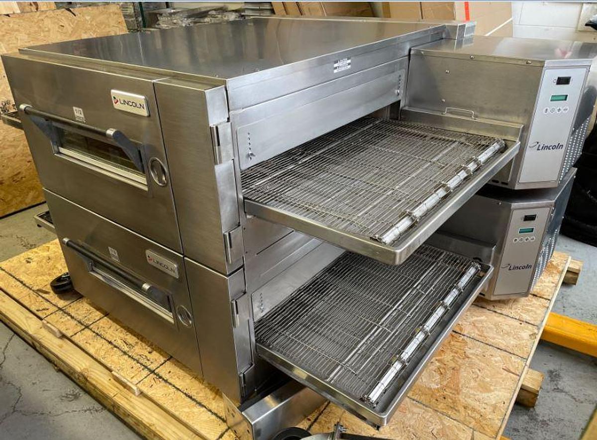 Used Lincoln - 1600 Pizza Conveyor Double Stack Oven - near new - WARRANTY