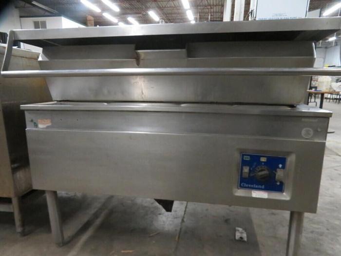 Refurbished CLEVELAND S/S GAS TILTING SKILLET SGL-40R