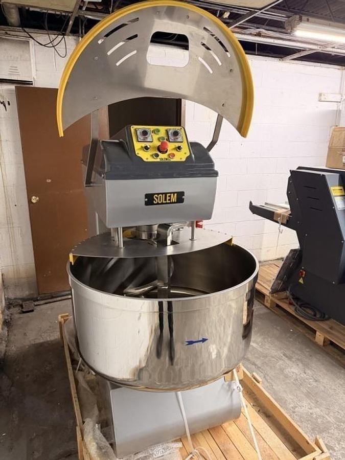 Used BRAND NEW - SOLEM 200 QT SPIRAL MIXER 