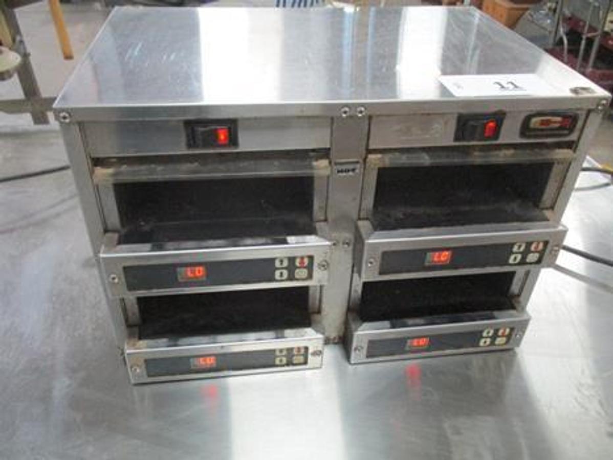 Used Carter Hoffman warming unit