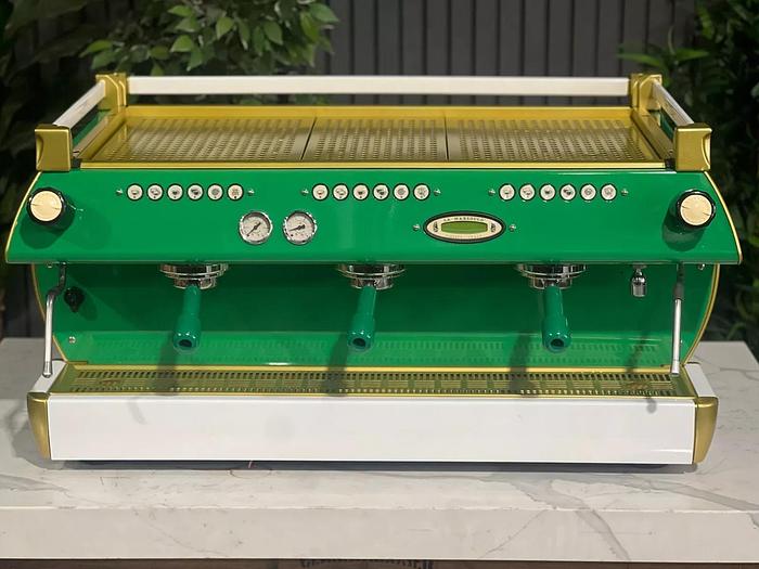 Refurbished LA MARZOCCO GB5 3 GROUP ESPRESSO COFFEE MACHINE GREEN, WHITE & GOLD COMMERCIAL
