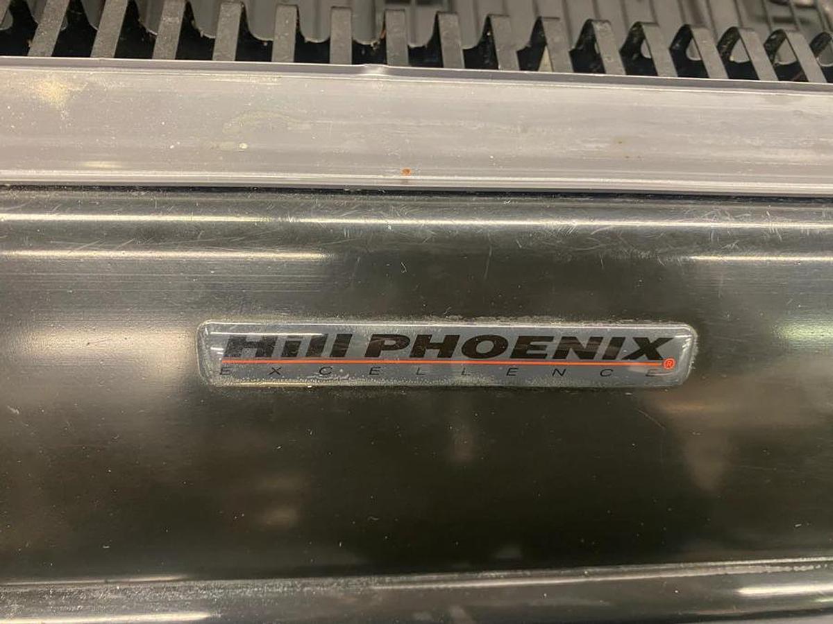 Used Hill Phoenix O2UMA6 Grab & Go Cooler