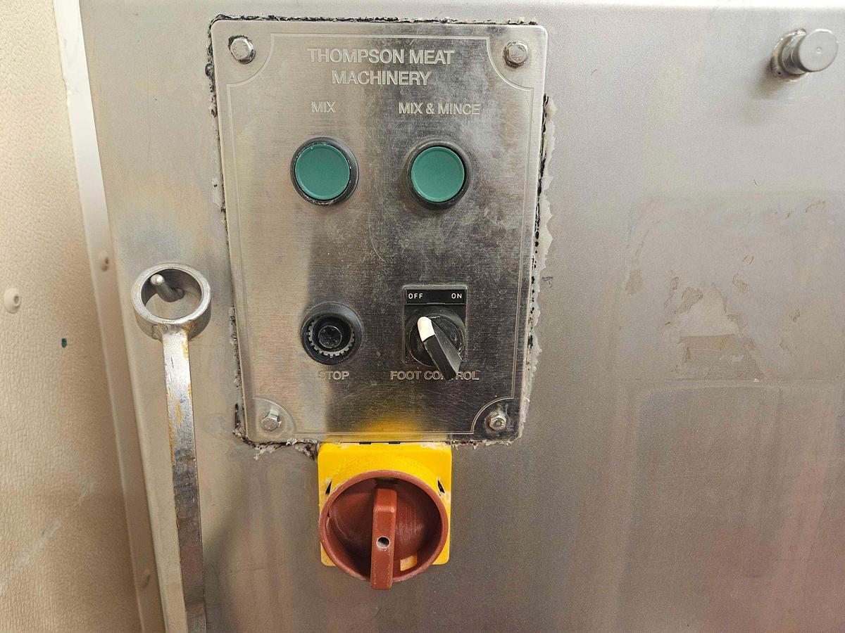 Used Hollymatic 3000 MM Mixer Grinder -10 HORSEPOWER