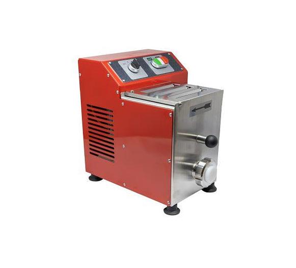 Trento 2.86 lb (1.3 kg) Countertop Pasta Machine, Red – 0.5 HP, 110V