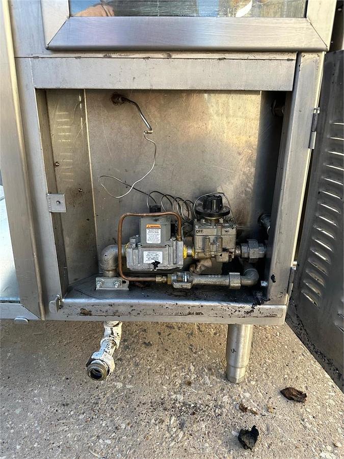 Used Be&sco Beta Max tortilla press and oven