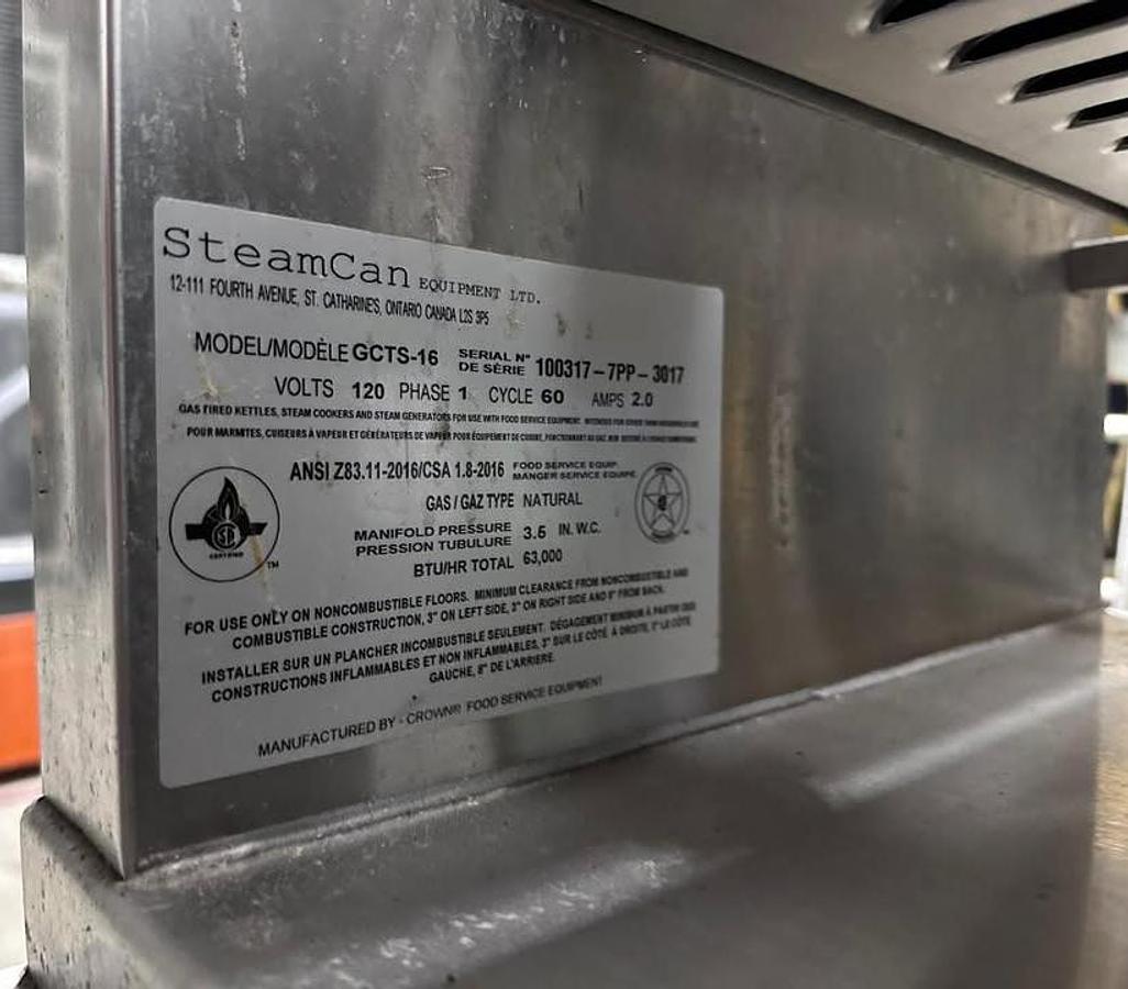 Used Crown GCTS-16 natural gas 16 gallon tilting skillet with stand