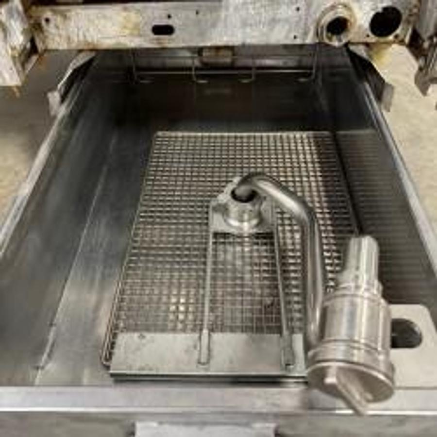 Used Pitco High Output Fryer Electric Dual with Filtration SELVRF Chicken