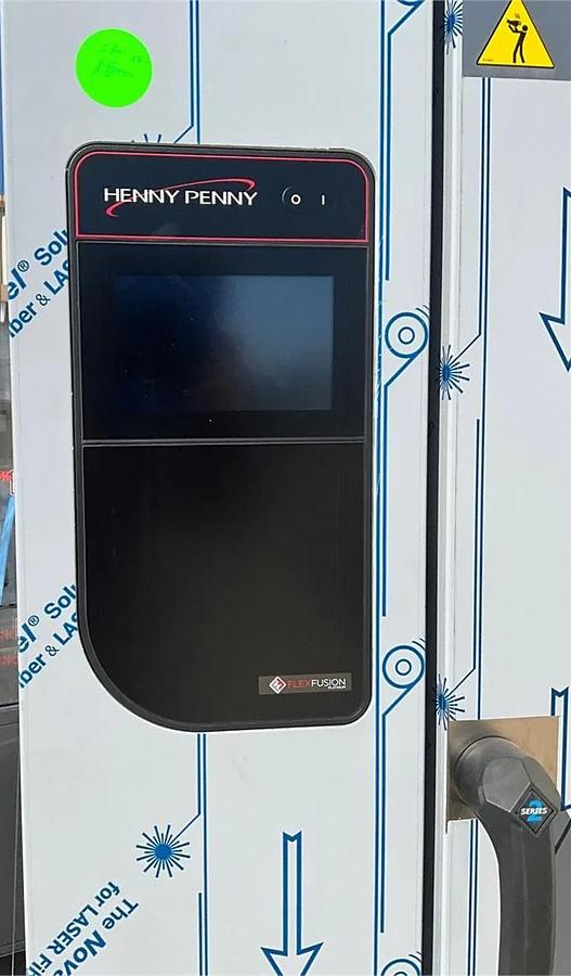 Used BRAND NEW - New Henny Penny gas roll-in combi oven - SPECIAL CLEARANCE 