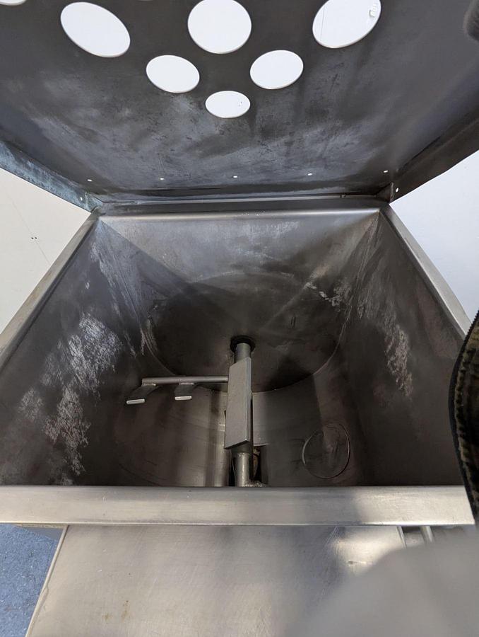 Used Biro AFMG48 Mixer Grinder -warranty