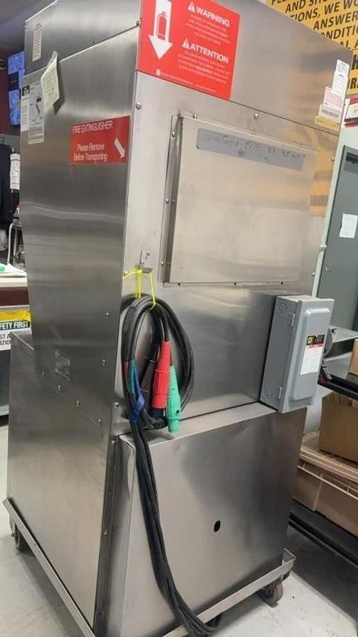 Used WELLS ELECTRIC VENTLESS GRIDDLE & STORAGE BASE