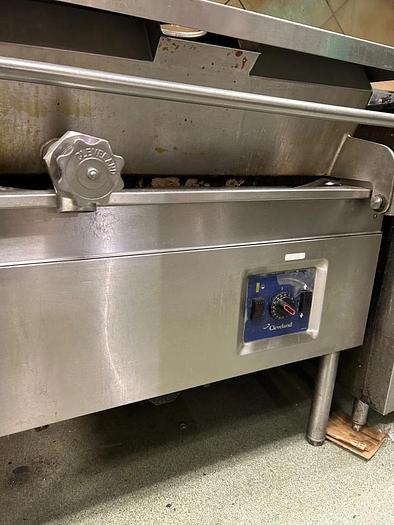 Refurbished 30 Gallon Electric Cleveland Steam Kettle