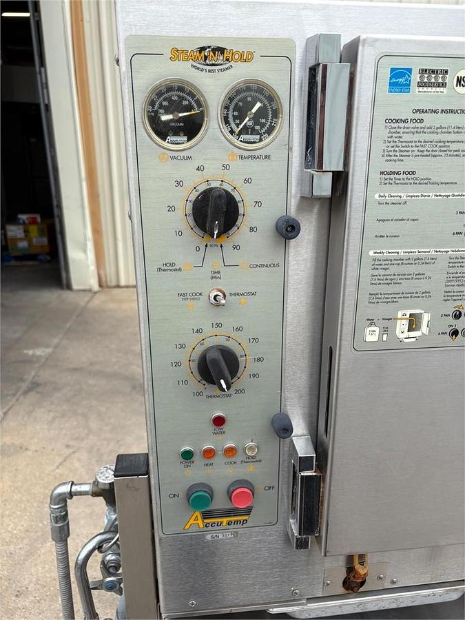 Used AccuTemp Doublestack (6) Pan Convection Steamer