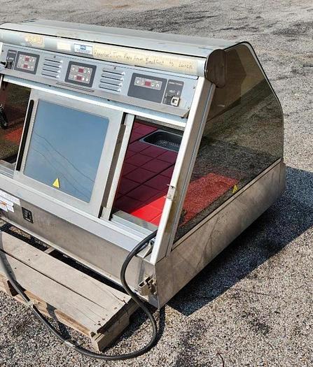 Refurbished Henny Penny Model HMR-103 Heated Merchandiser