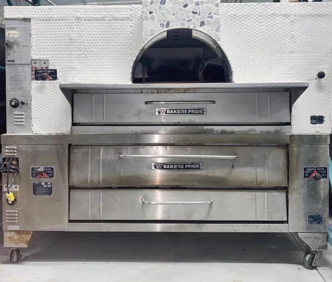 Used Bakers Pride Double Deck Oven FC-816Y/800