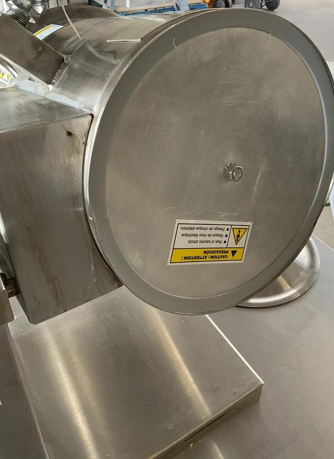 Used Cleveland KET-3-T 3 Gal Steam Soup Fudge Tilt Kettle 2/3 Jacketed 200volts 1ph