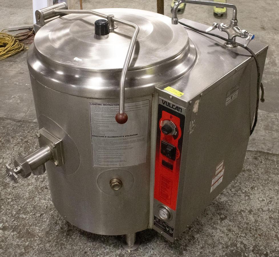 Used VULCAN 20 GALLON STEAM KETTLE - 2 AVAILABLE