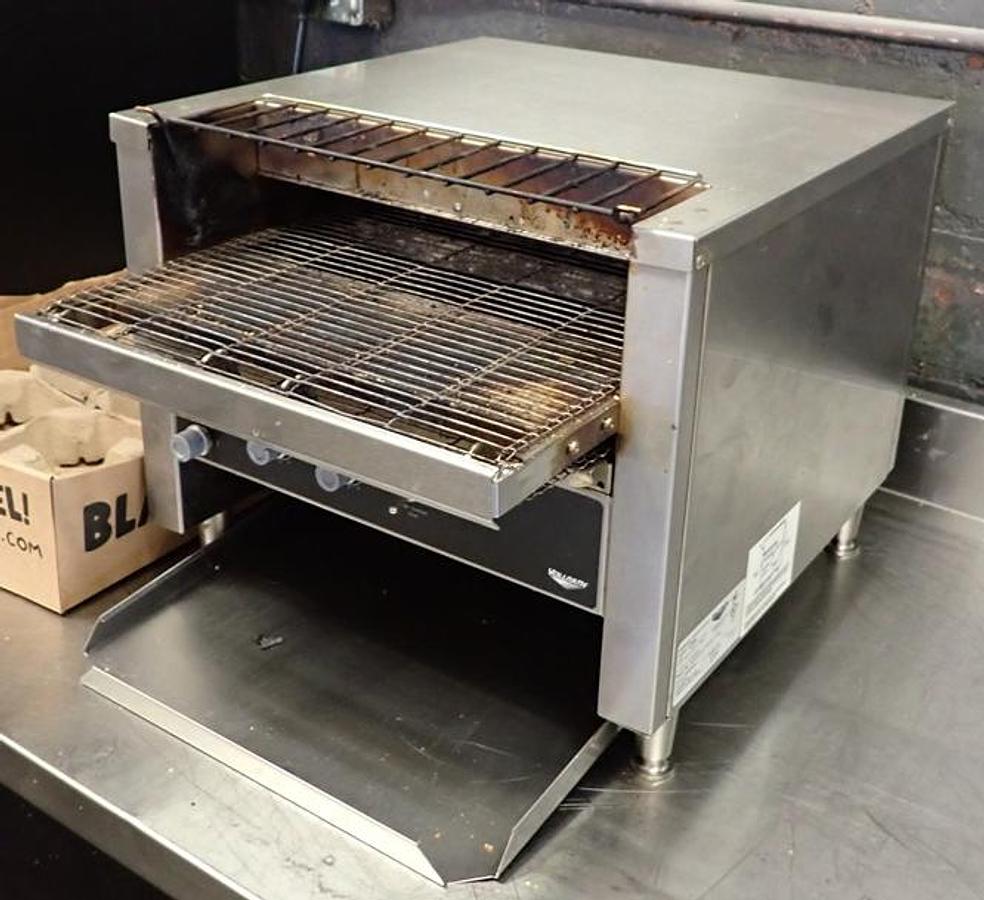 Used VOLLRATH CONVEYOR TOASTER - 6 available