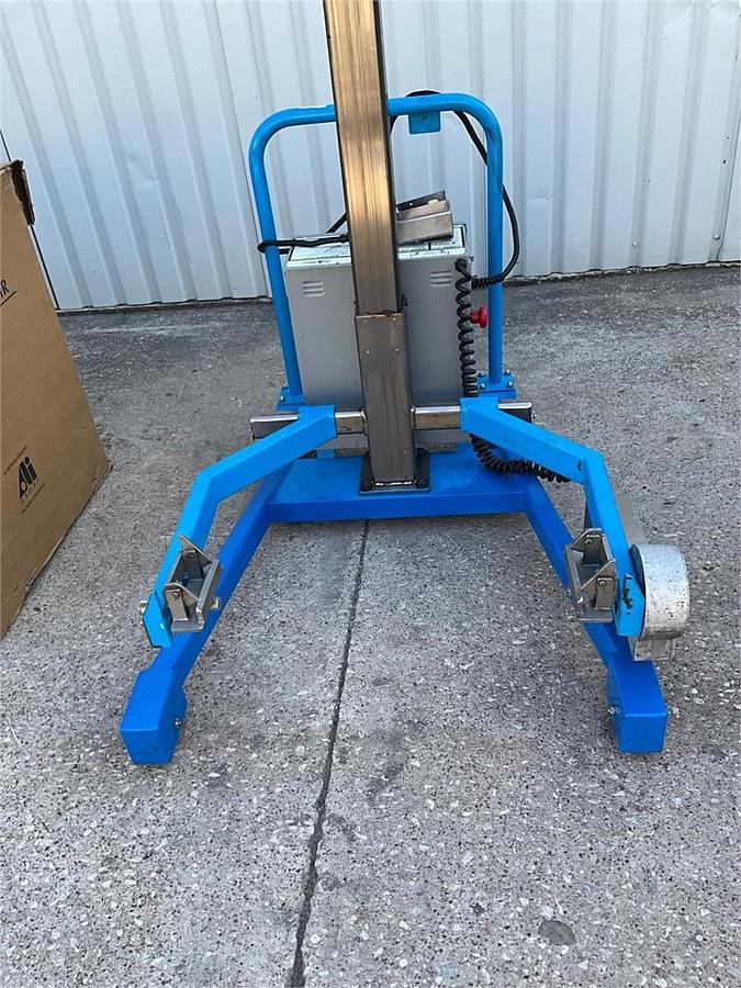 Used Savage Brother 0712 HT bakery Bowl kettle lift