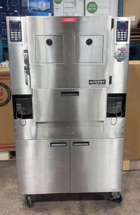 Used AutoFry MTI-40 series commercial deep fryer - double ventless grease fryer