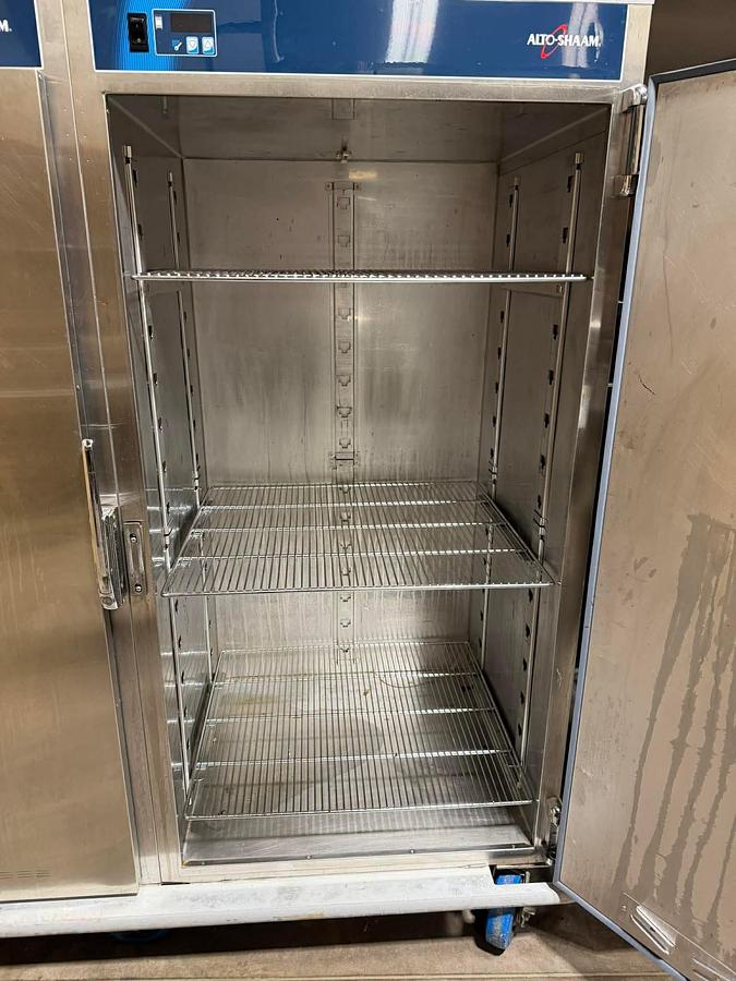 Used Alto Shaam Double Door Food Warming Cabinet - mobile