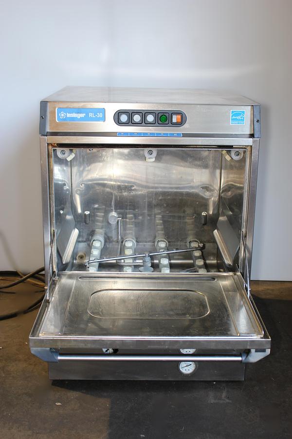 Used 120V - 60Hz - 1360W -