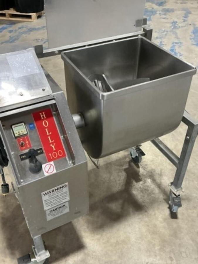 Used Clean Working Industrial Hollymatic HM-100 Mixer