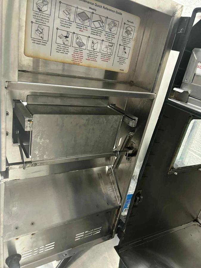 Refurbished Perfect Fry PFC570 Fully Automatic Ventless Deep Fryer - Counter Top Model