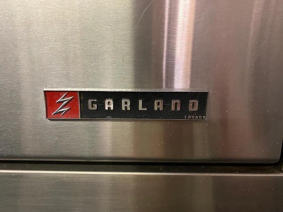 Used Garland Double Deck Electric Pizza Oven