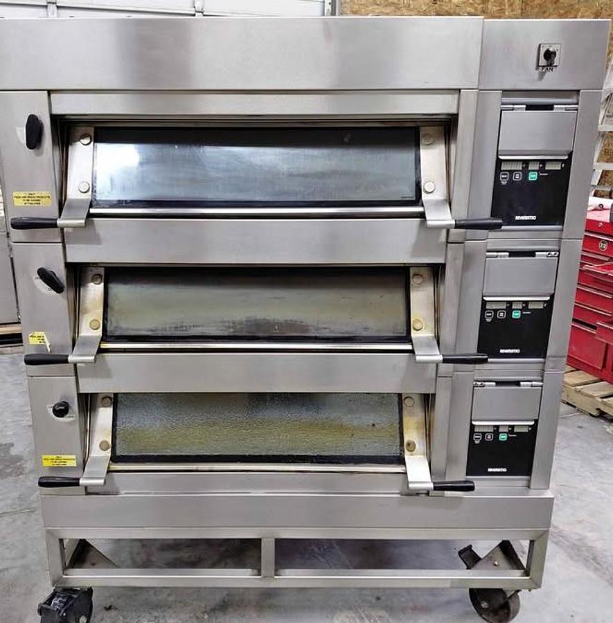 Used Admatic 3 deck electric deck oven