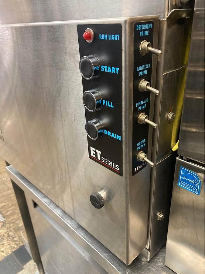 Used ADS Undercounter dishwasher - Low Temp