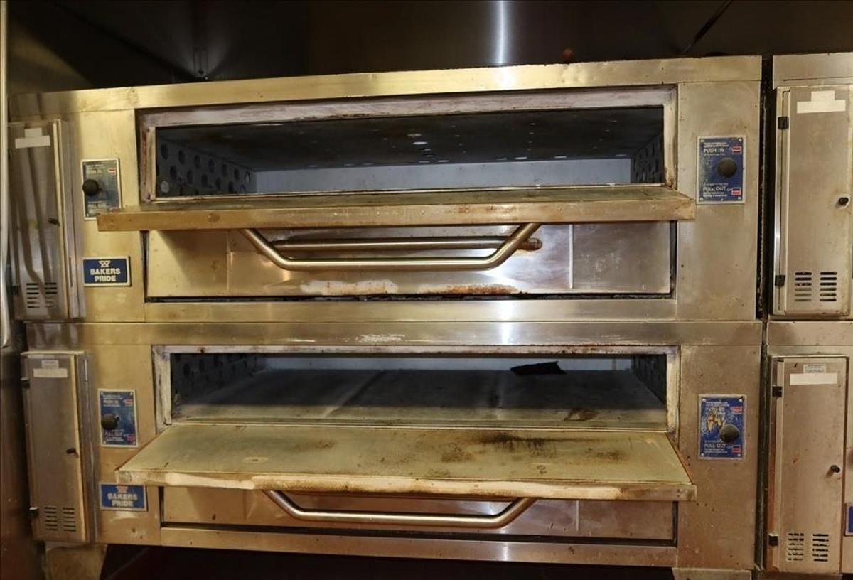 Used BAKERS PRIDE Y-600 - 2 AVAILABLE