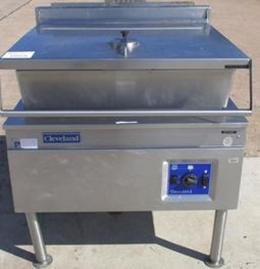 Used Cleveland Tilting Skillet