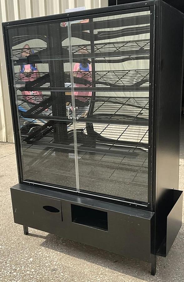 Used 24 Marco BAK-1137 Self Service Dry Bakery Display Case Vented Light Donut Bread