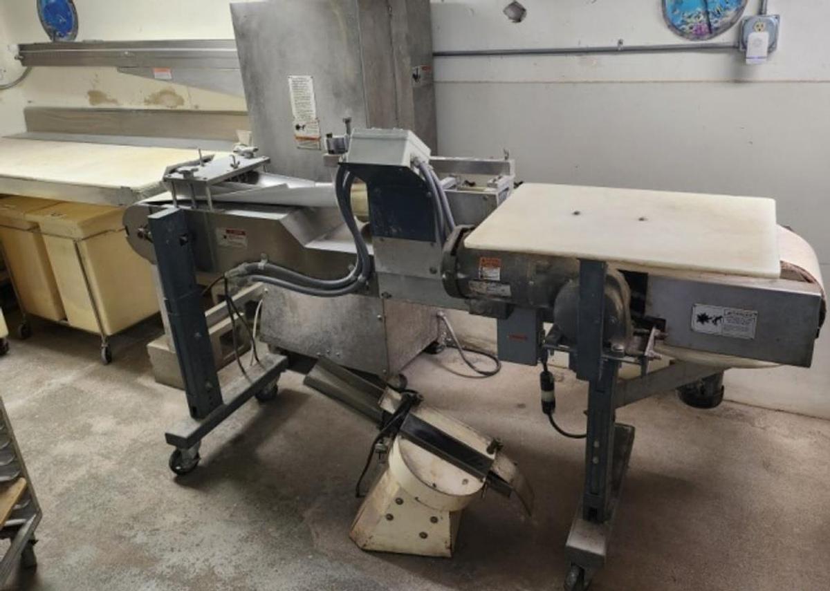 Used Combination Single Bank Rotating Knife Dough