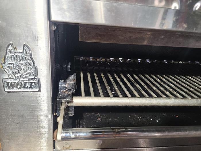 Refurbished Wolfe Salamander Broiler